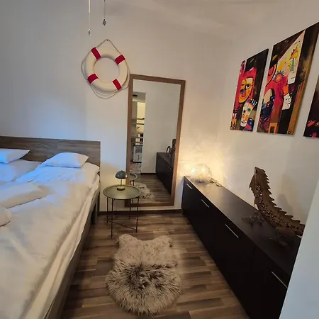 Albatros Nyaralo Holiday home *
